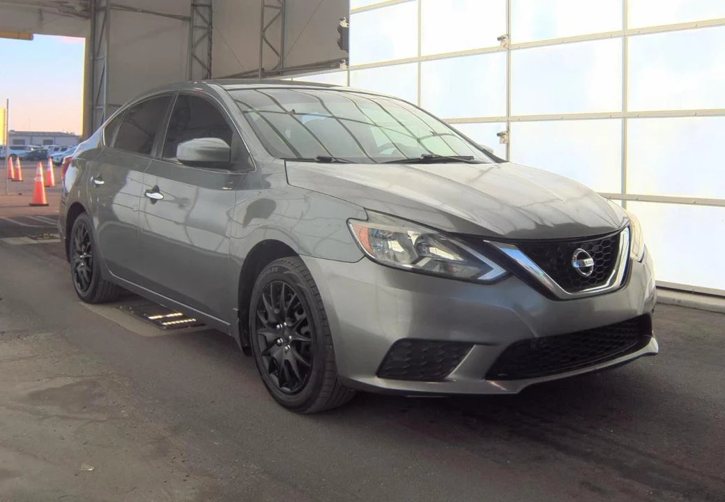 2017 Nissan Sentra 7th Gen - Image 4 of 12