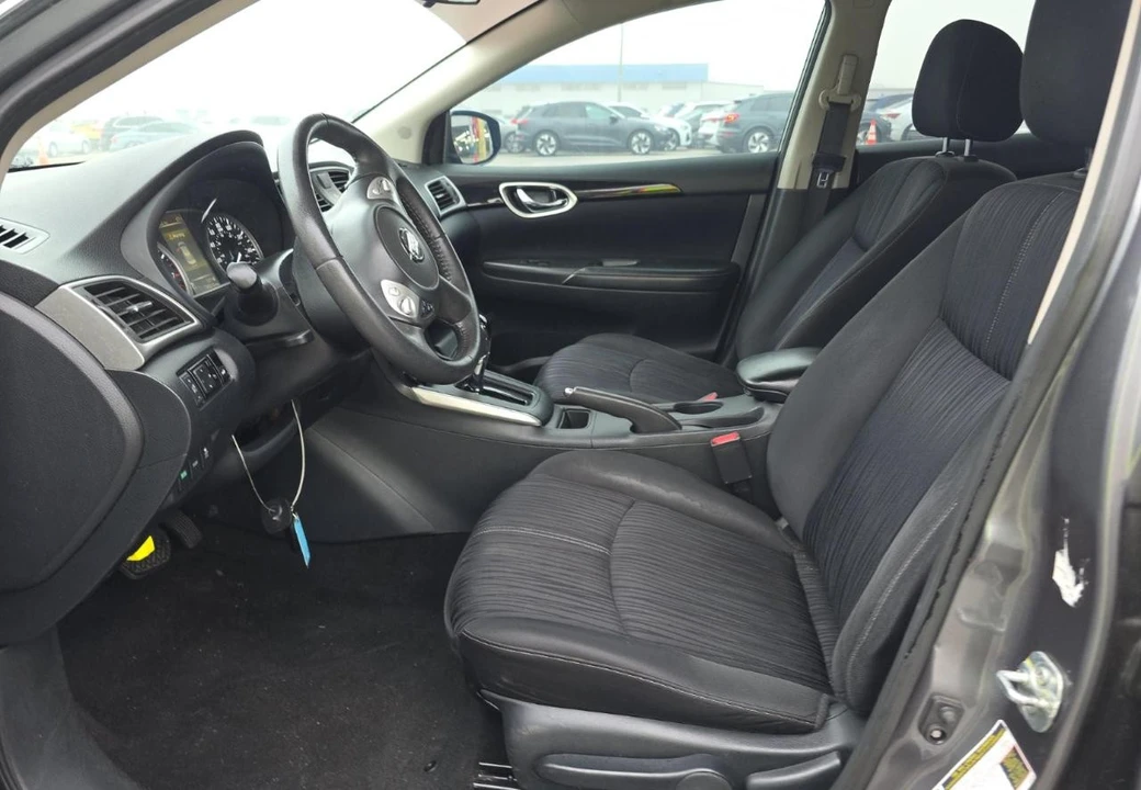 2017 Nissan Sentra 7th Gen - Image 10 of 12