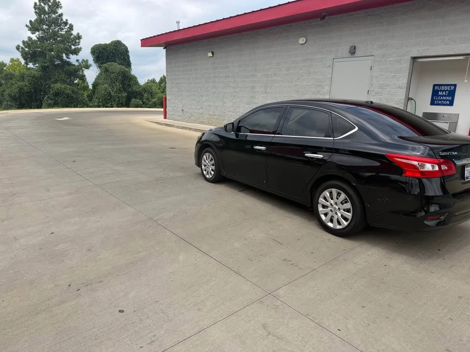 2017 Nissan Sentra 7th Gen - Image 6 of 14
