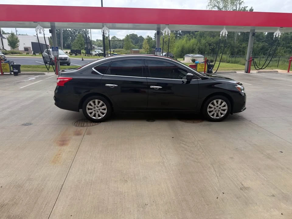 2017 Nissan Sentra 7th Gen - Image 2 of 14