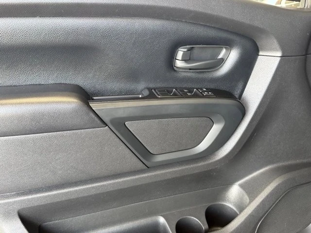 2017 Nissan Titan 2nd Gen - Image 15 of 21