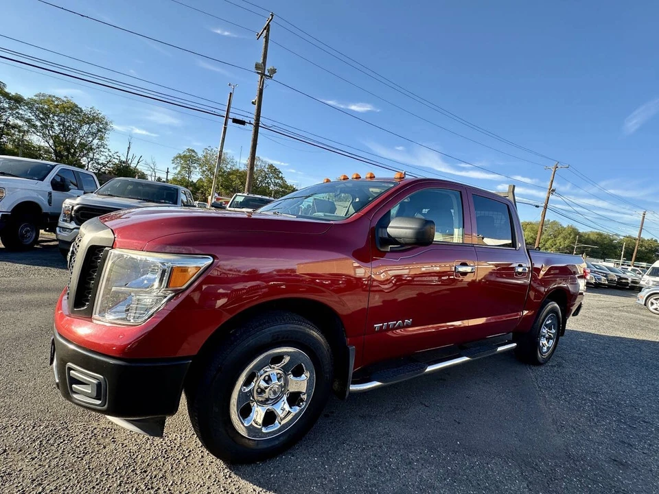 2017 Nissan Titan 2nd Gen - Image 3 of 21
