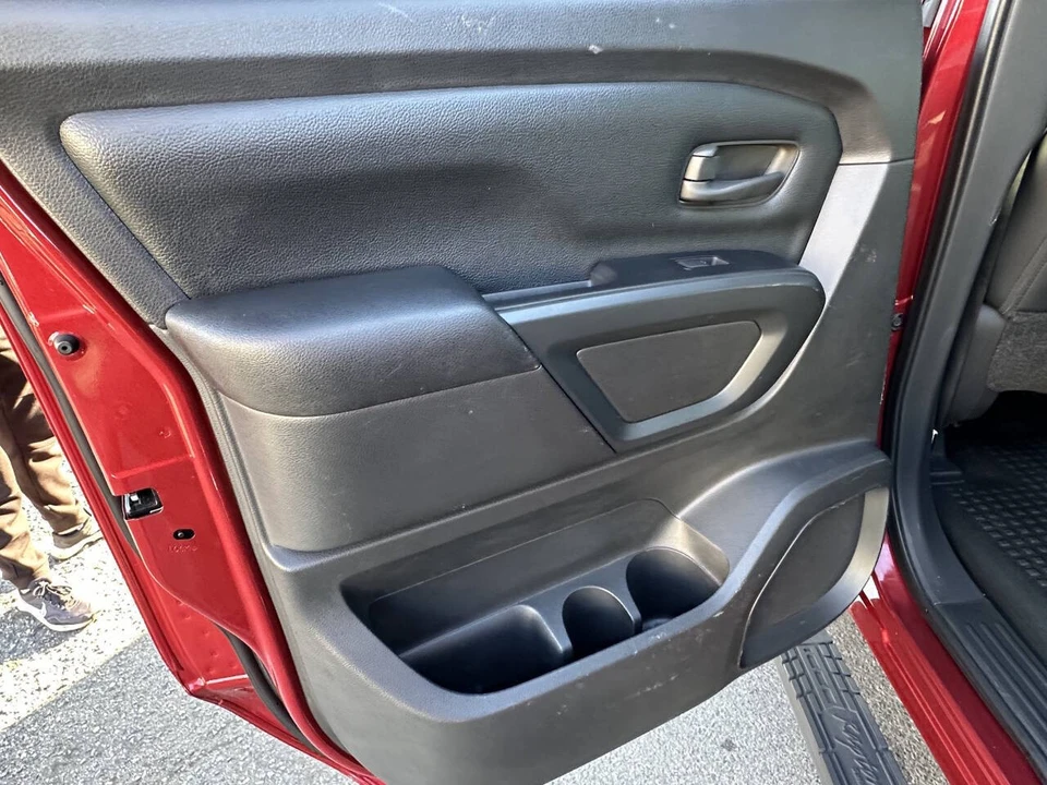 2017 Nissan Titan 2nd Gen - Image 12 of 21