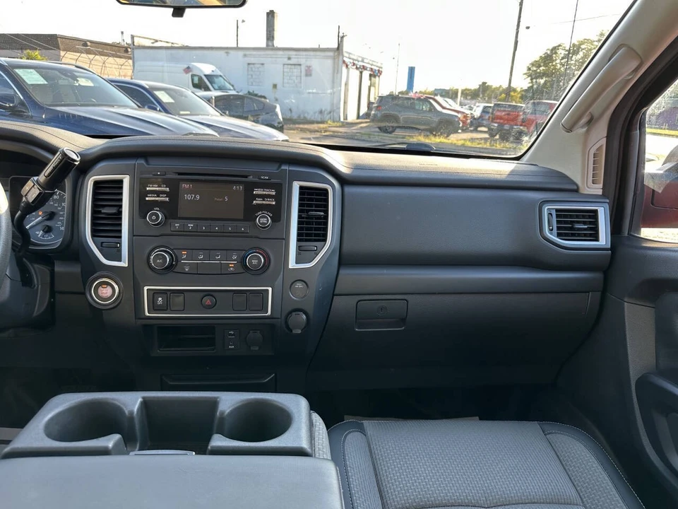 2017 Nissan Titan 2nd Gen - Image 17 of 21