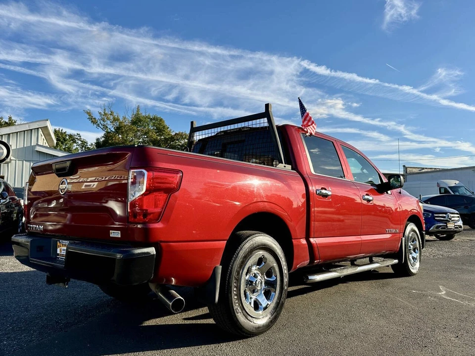2017 Nissan Titan 2nd Gen - Image 7 of 21