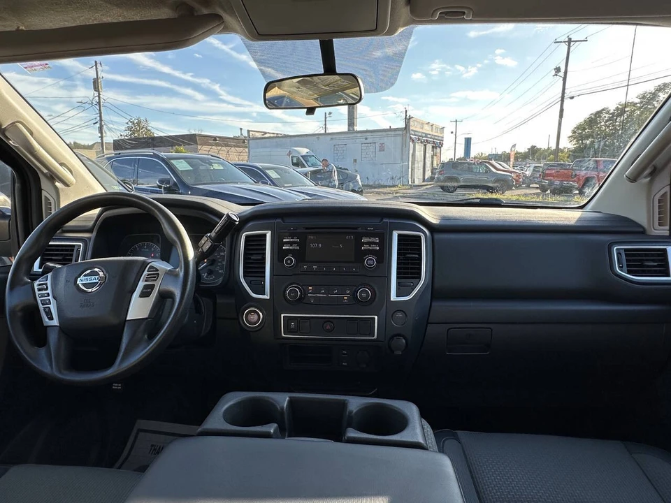 2017 Nissan Titan 2nd Gen - Image 16 of 21