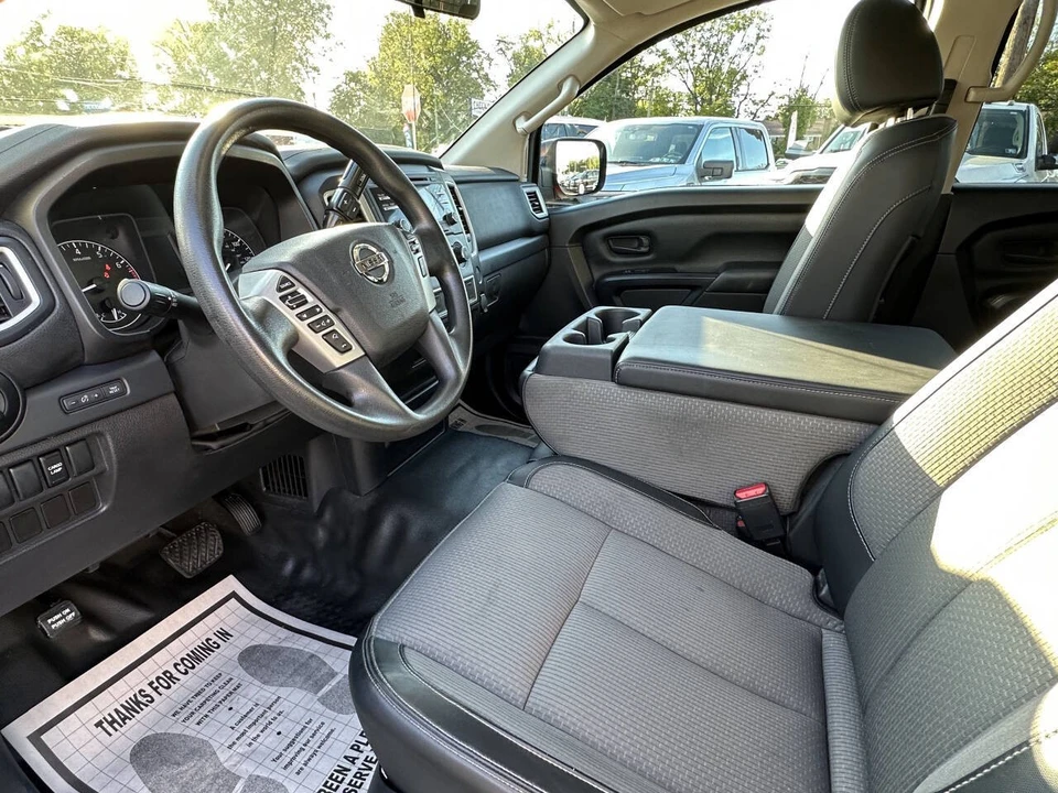 2017 Nissan Titan 2nd Gen - Image 9 of 21