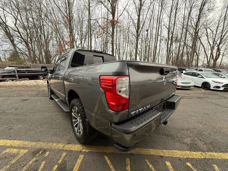2017 Nissan Titan 2nd Gen - Image 4 of 12