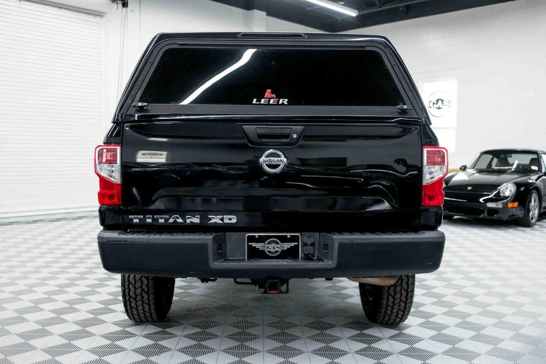 2017 Nissan Titan 2nd Gen - Image 9 of 21
