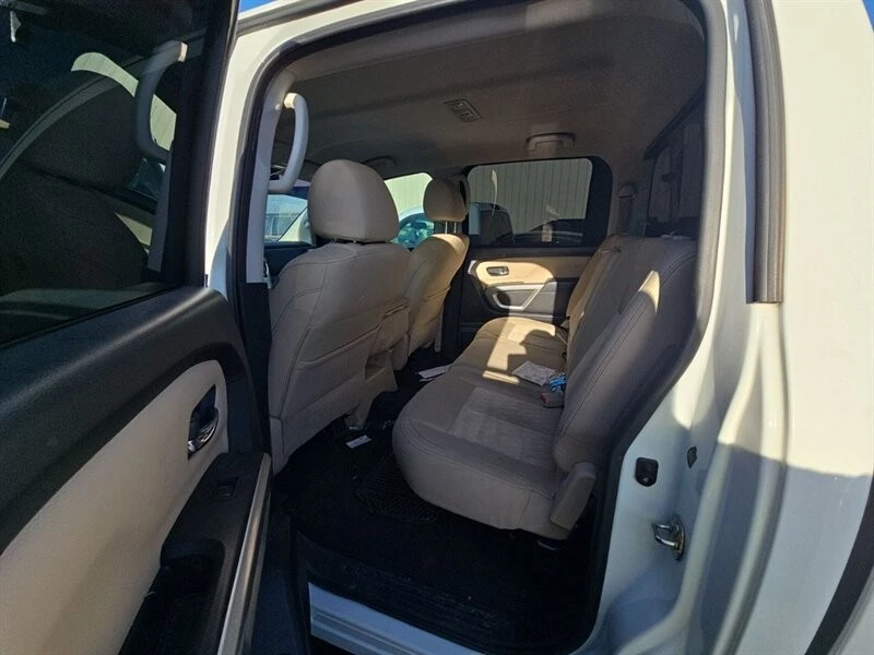 2017 Nissan Titan 2nd Gen - Image 7 of 12