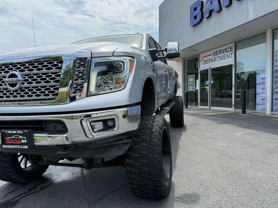 2017 Nissan Titan 2nd Gen - Image 5 of 21
