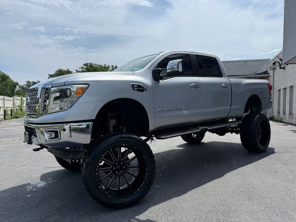 2017 Nissan Titan 2nd Gen - Image 10 of 21