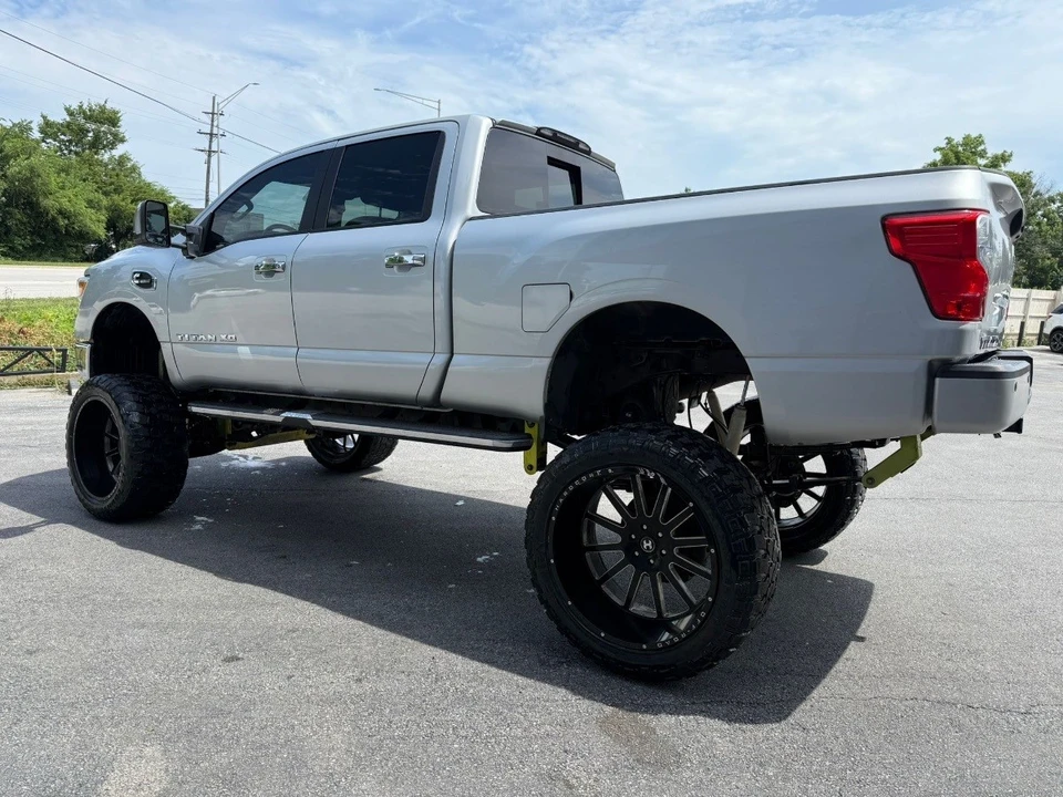 2017 Nissan Titan 2nd Gen - Image 16 of 21