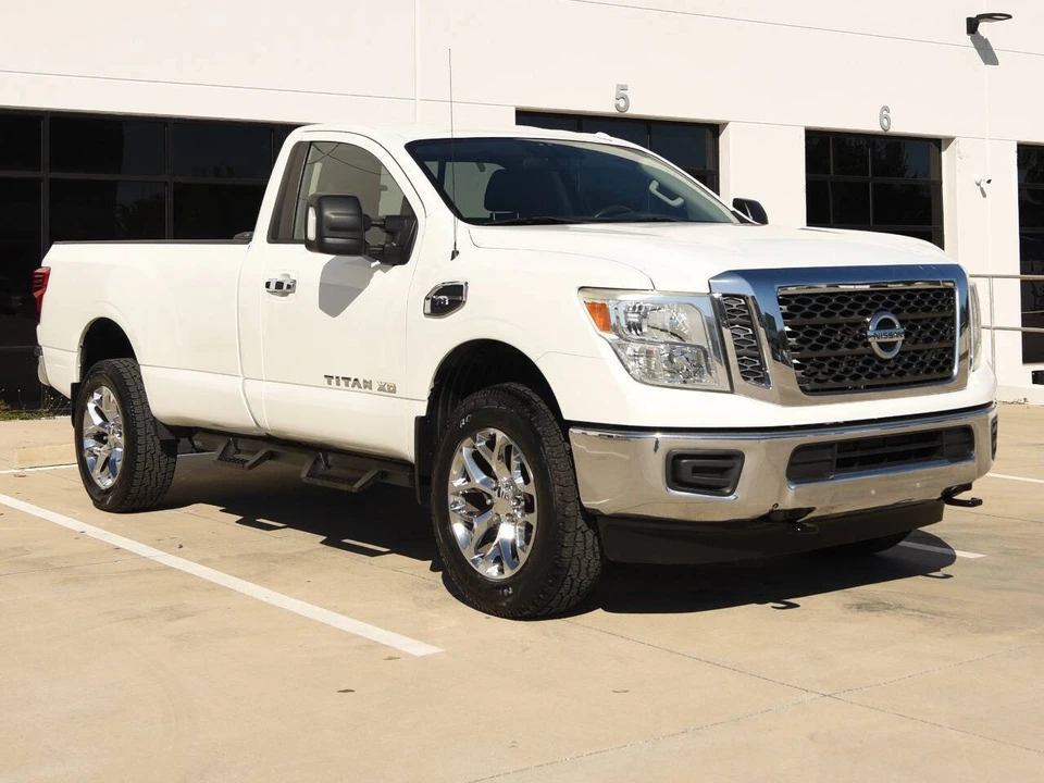 2017 Nissan Titan 2nd Gen - Image 2 of 12