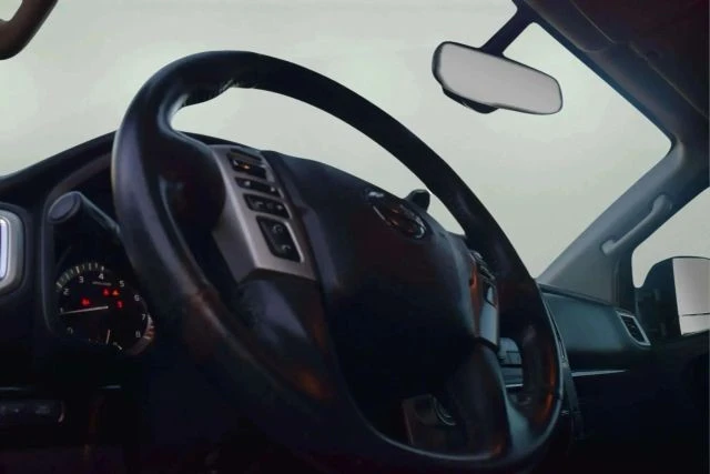2017 Nissan Titan 2nd Gen - Image 9 of 21