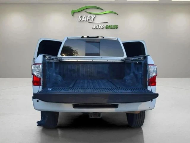 2017 Nissan Titan 2nd Gen - Image 17 of 21