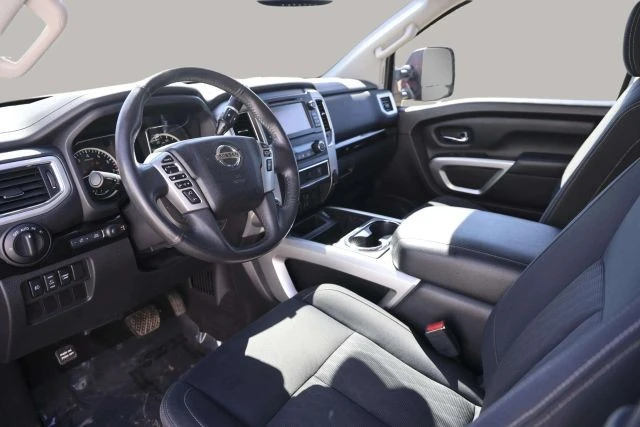 2017 Nissan Titan 2nd Gen - Image 16 of 21