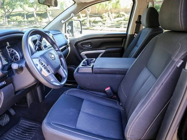 2017 Nissan Titan 2nd Gen - Image 25 of 31