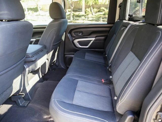 2017 Nissan Titan 2nd Gen - Image 26 of 31