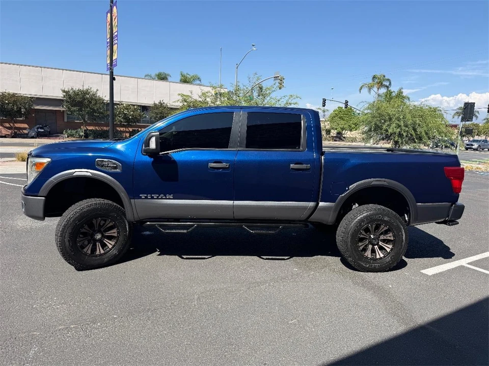 2017 Nissan Titan 2nd Gen - Image 4 of 25