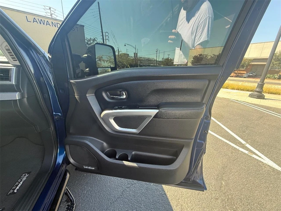 2017 Nissan Titan 2nd Gen - Image 13 of 25