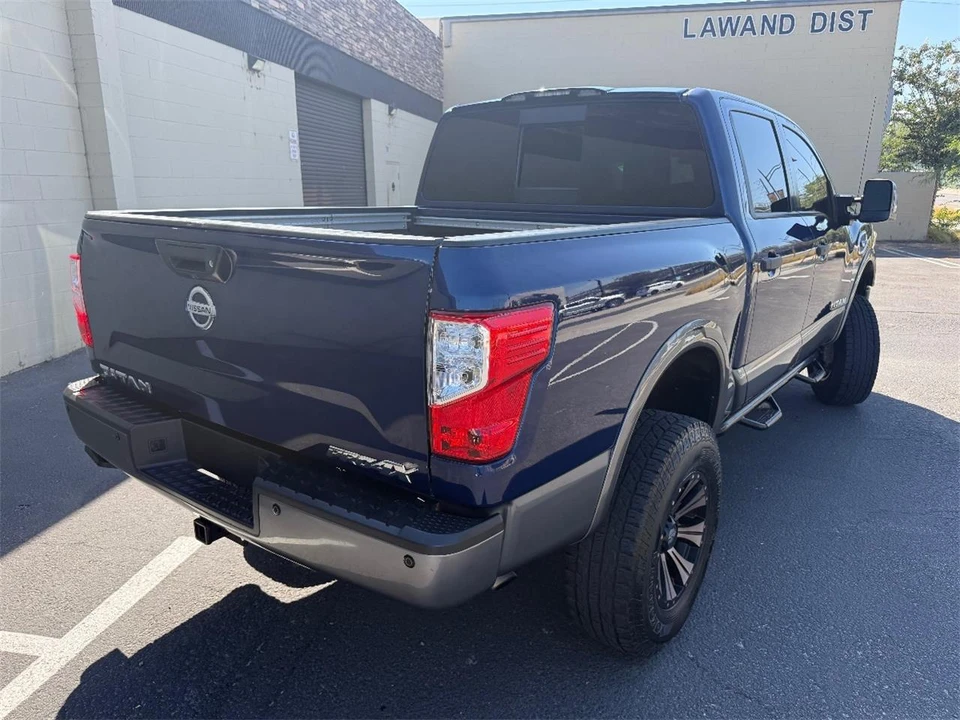 2017 Nissan Titan 2nd Gen - Image 8 of 25