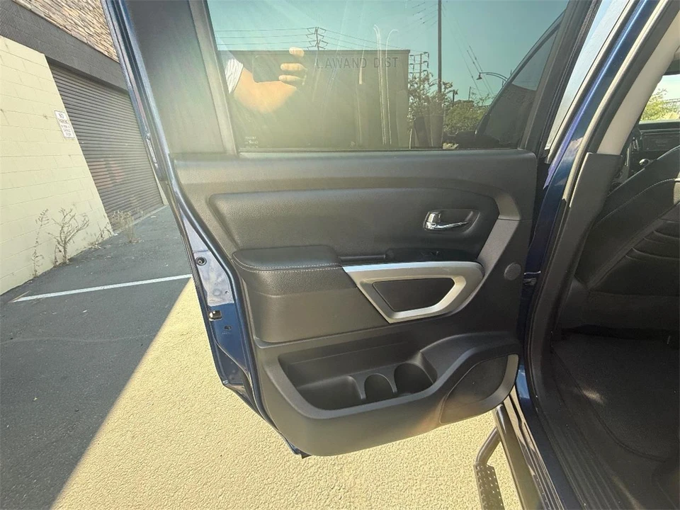 2017 Nissan Titan 2nd Gen - Image 15 of 25