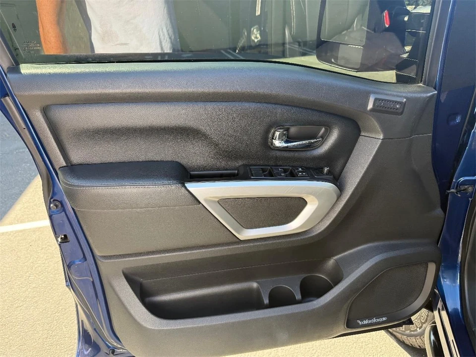 2017 Nissan Titan 2nd Gen - Image 12 of 25