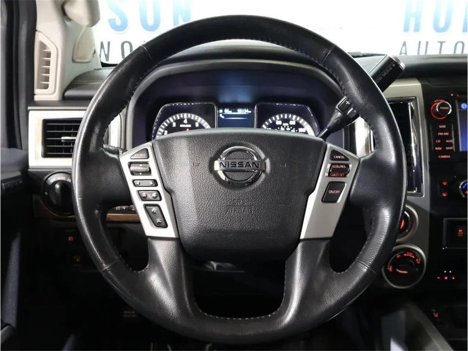2017 Nissan Titan 2nd Gen - Image 17 of 31