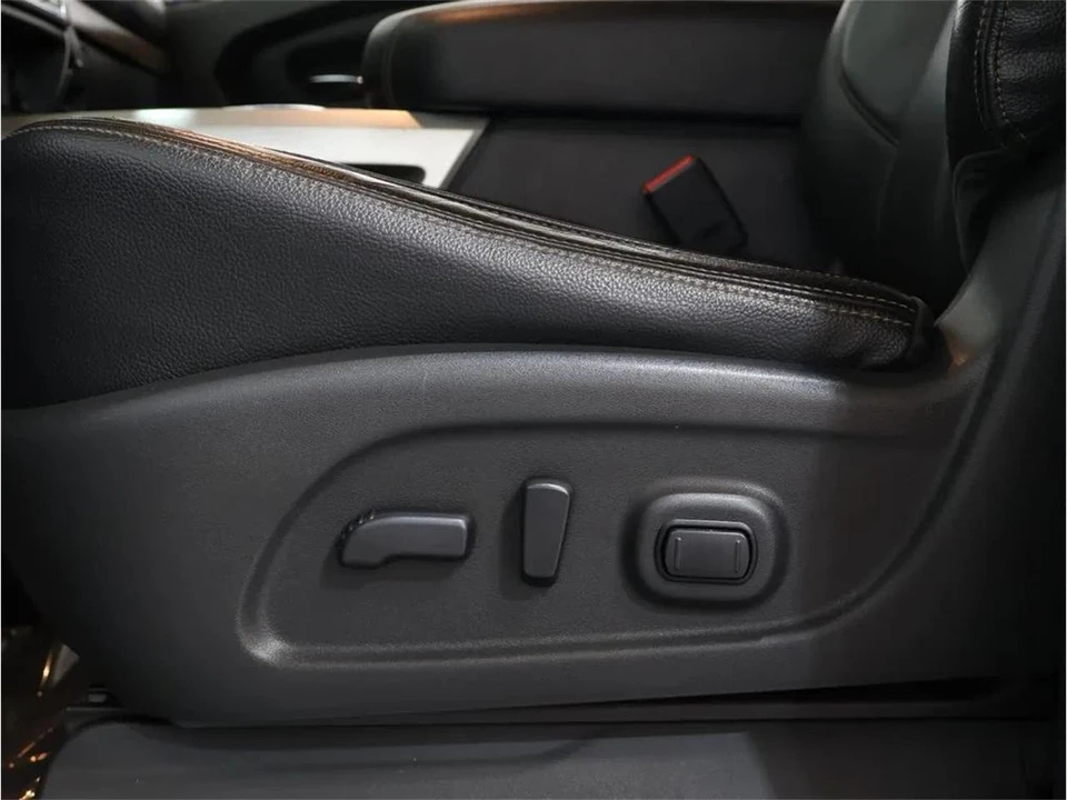 2017 Nissan Titan 2nd Gen - Image 15 of 31