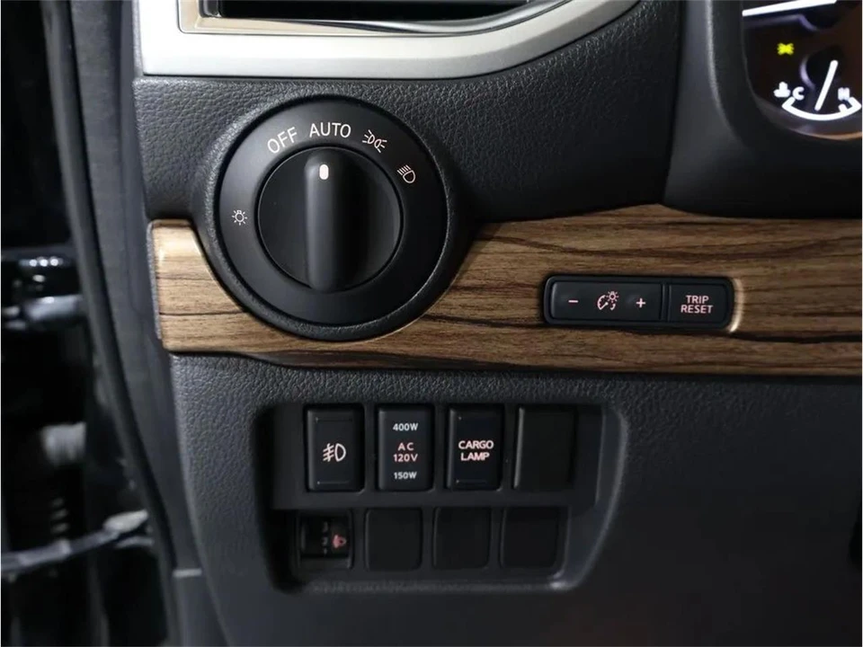2017 Nissan Titan 2nd Gen - Image 13 of 31