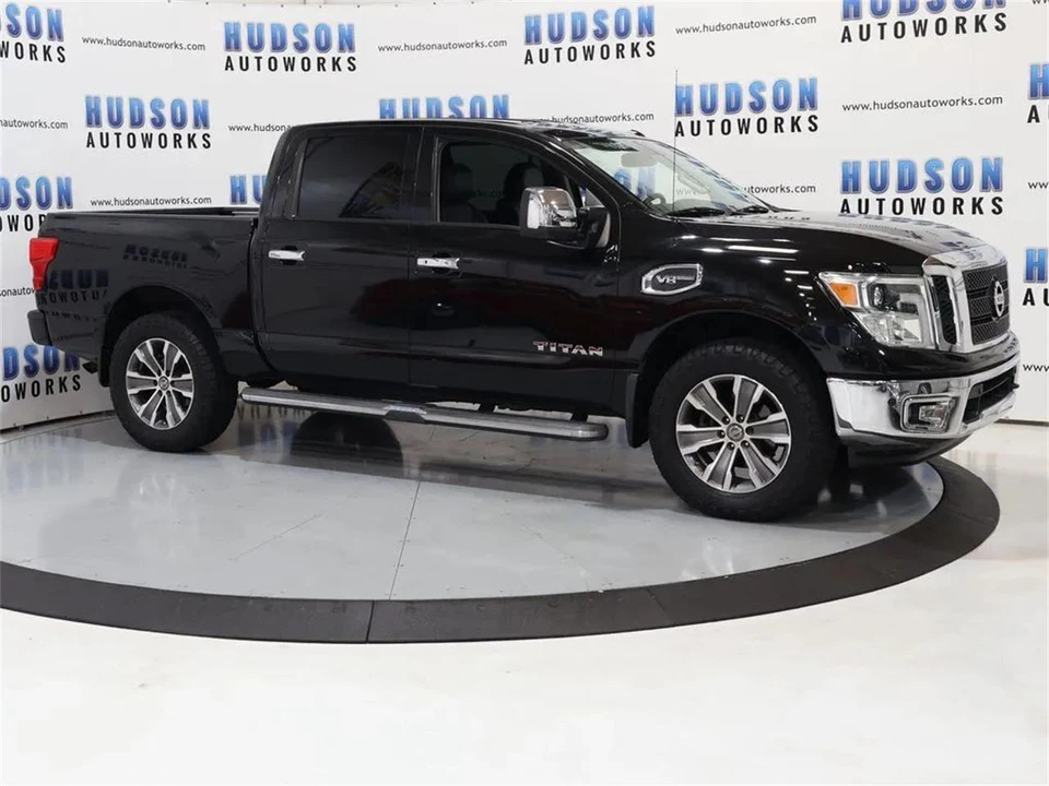 2017 Nissan Titan 2nd Gen - Image 8 of 31