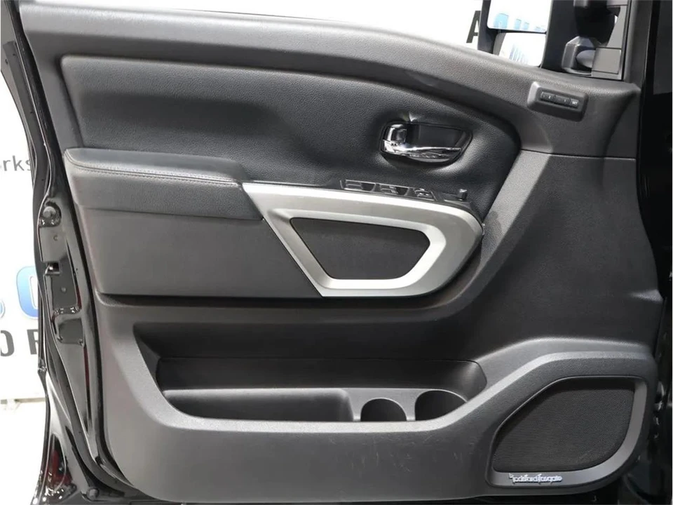 2017 Nissan Titan 2nd Gen - Image 10 of 31
