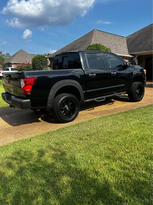 2017 Nissan Titan 2nd Gen - Image 2 of 10