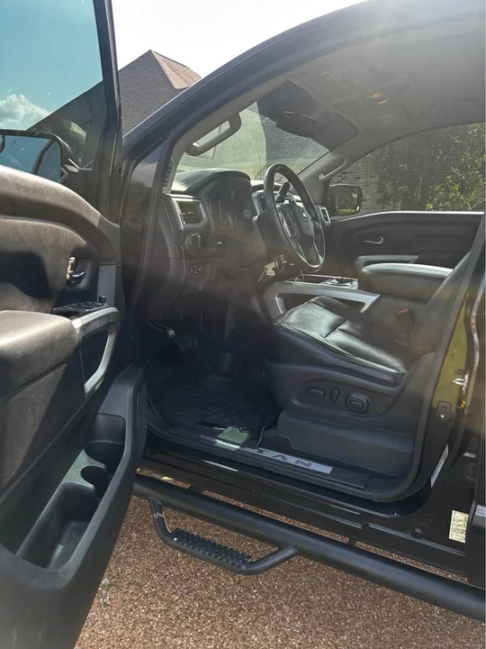 2017 Nissan Titan 2nd Gen - Image 8 of 10