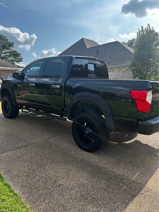 2017 Nissan Titan 2nd Gen - Image 3 of 10