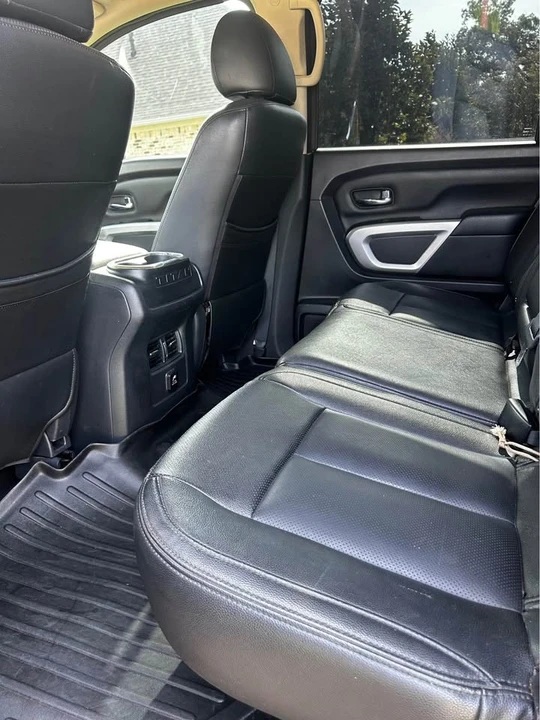 2017 Nissan Titan 2nd Gen - Image 6 of 10