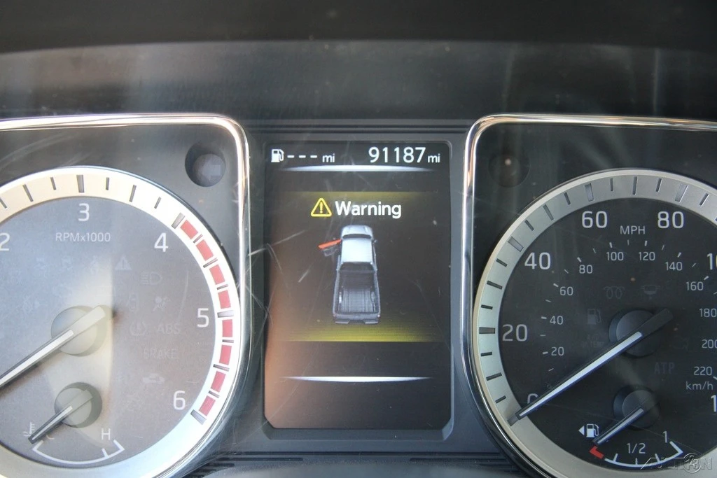 2017 Nissan Titan 2nd Gen - Image 17 of 21
