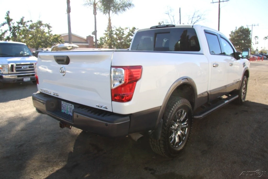 2017 Nissan Titan 2nd Gen - Image 5 of 21