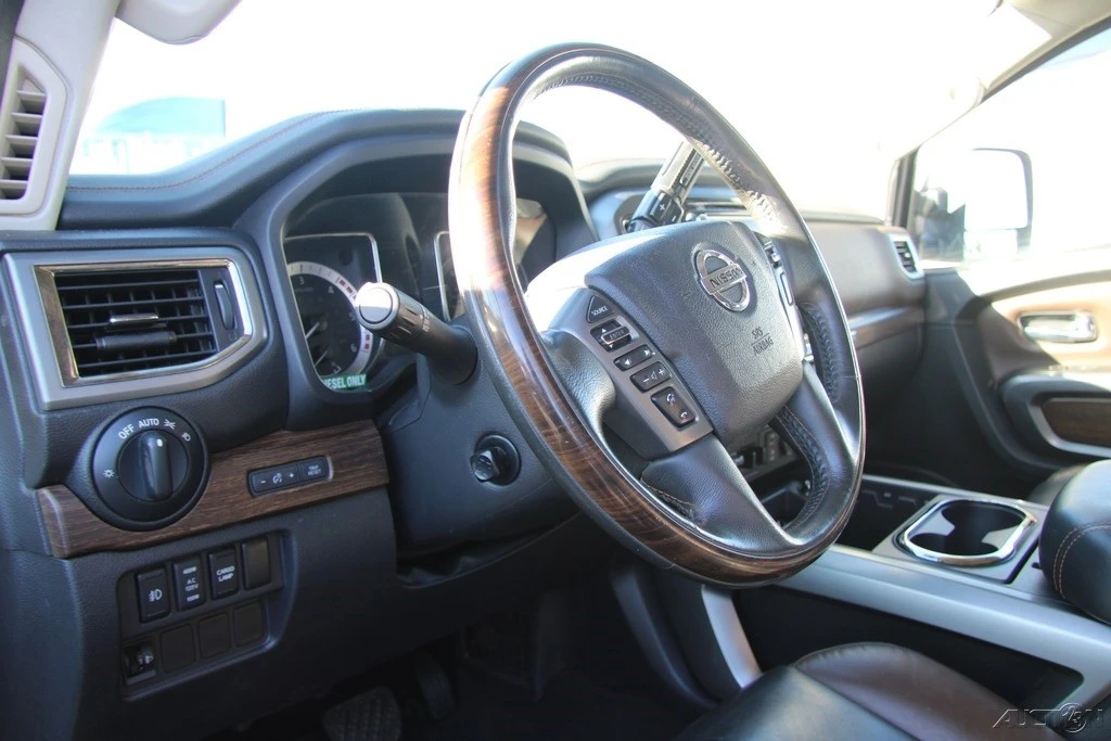 2017 Nissan Titan 2nd Gen - Image 15 of 21