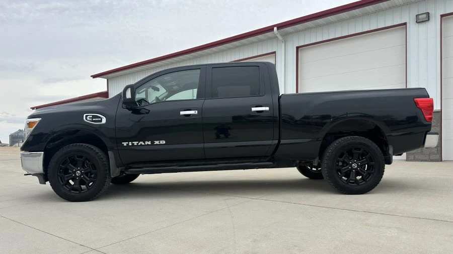 2017 Nissan Titan 2nd Gen - Image 2 of 23