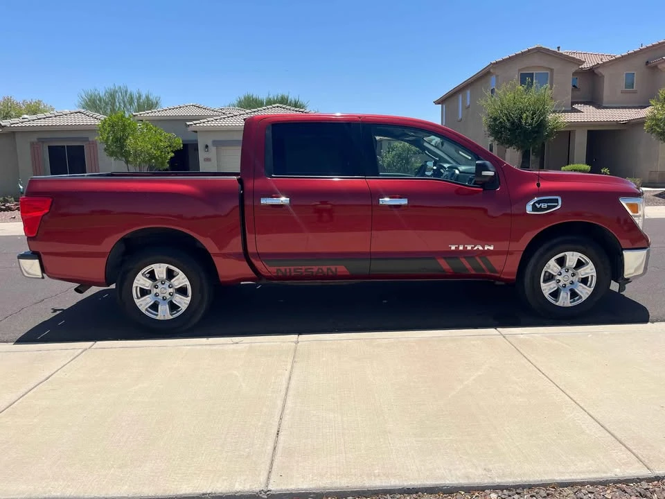 2017 Nissan Titan 2nd Gen - Image 2 of 9