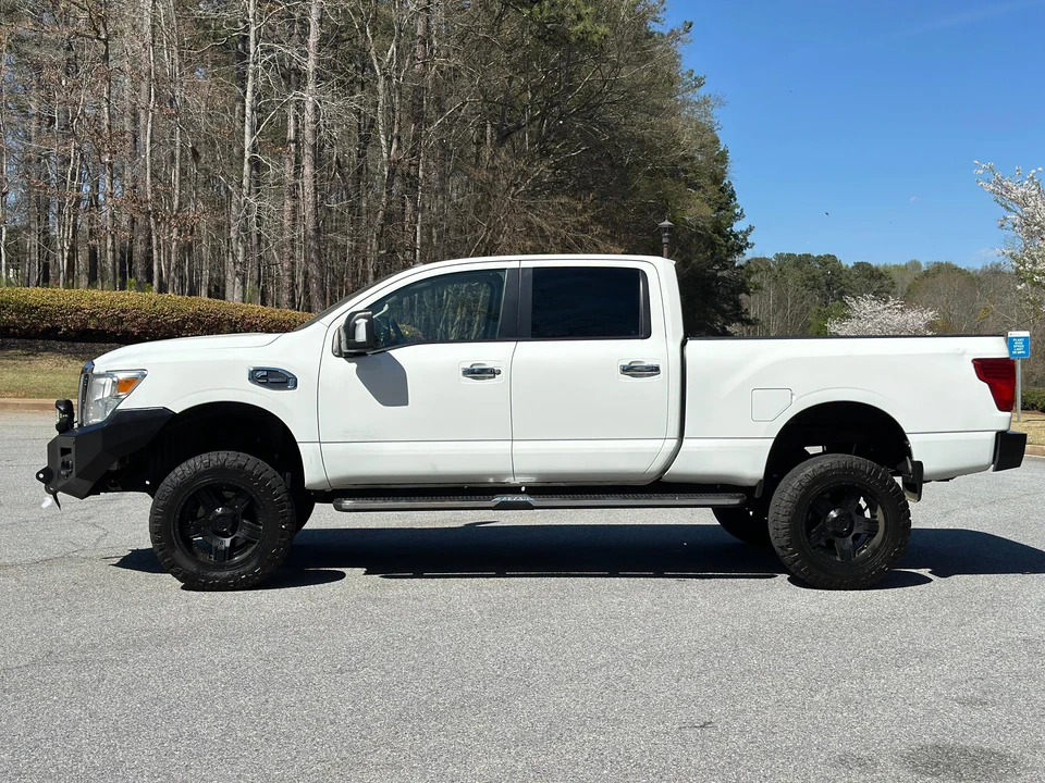 2017 Nissan Titan 2nd Gen - Image 6 of 31