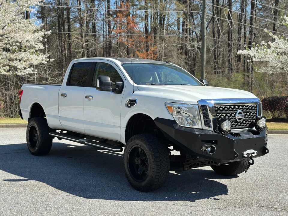 2017 Nissan Titan 2nd Gen - Image 8 of 31