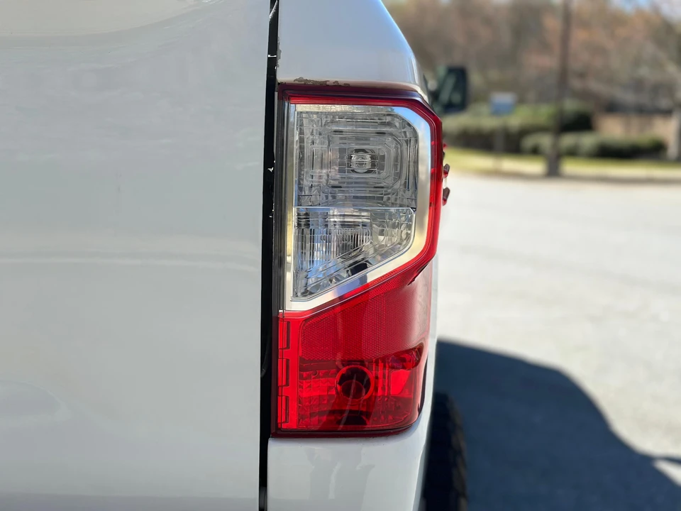 2017 Nissan Titan 2nd Gen - Image 20 of 31