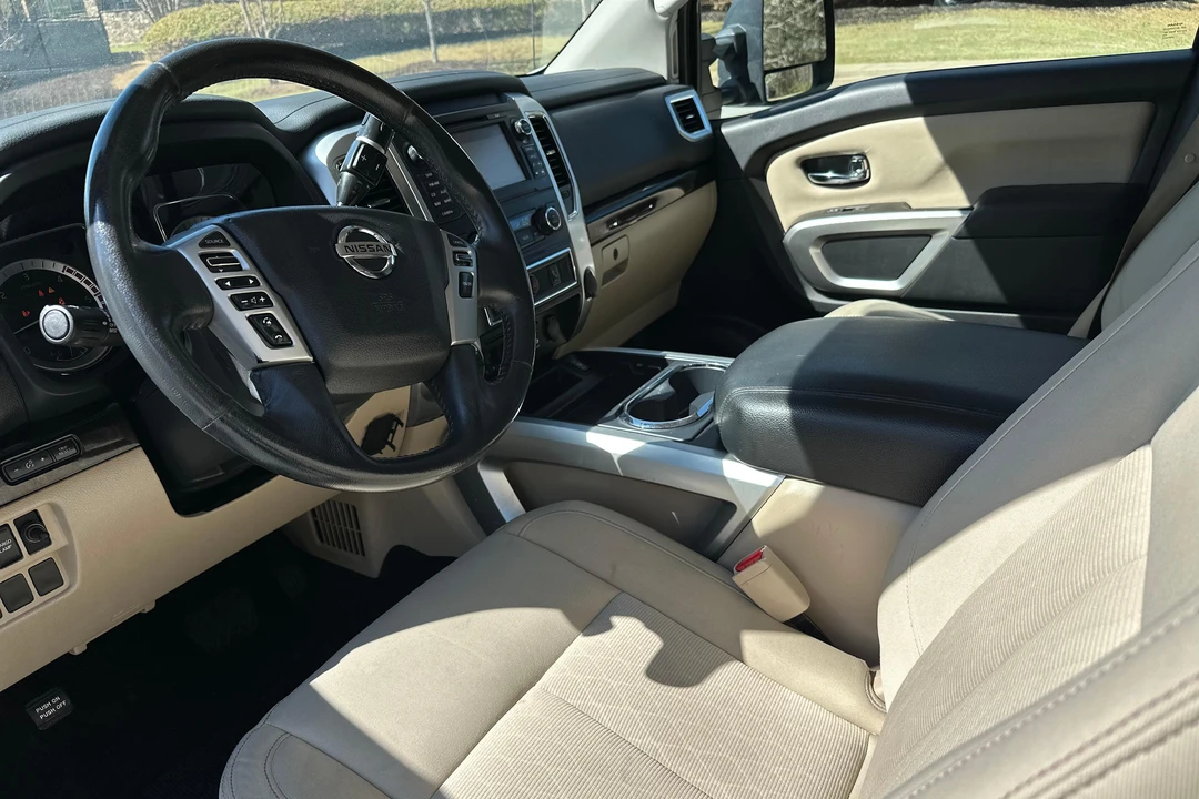 2017 Nissan Titan 2nd Gen - Image 27 of 31