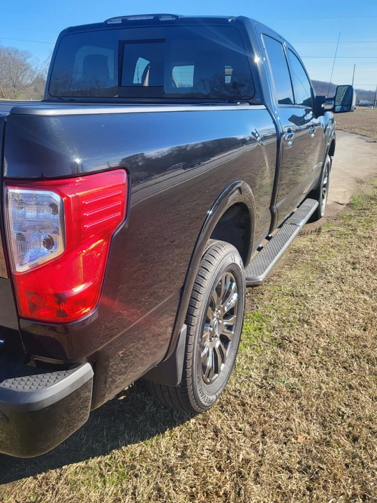 2017 Nissan Titan 2nd Gen - Image 12 of 16