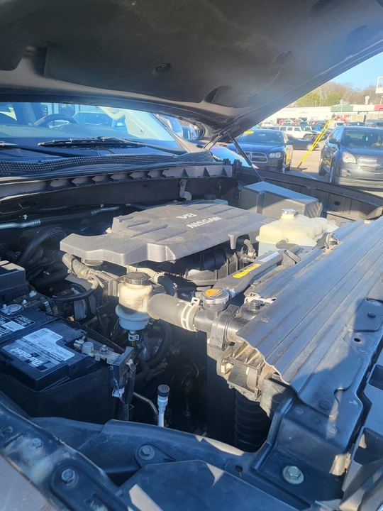 2017 Nissan Titan 2nd Gen - Image 9 of 16