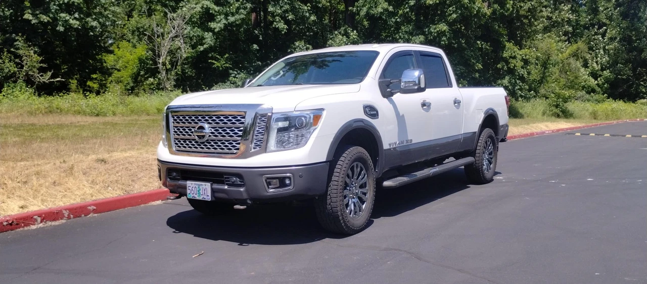 2017 Nissan Titan 2nd Gen - Image 2 of 31