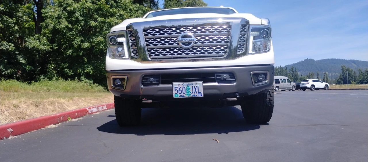 2017 Nissan Titan 2nd Gen - Image 6 of 31